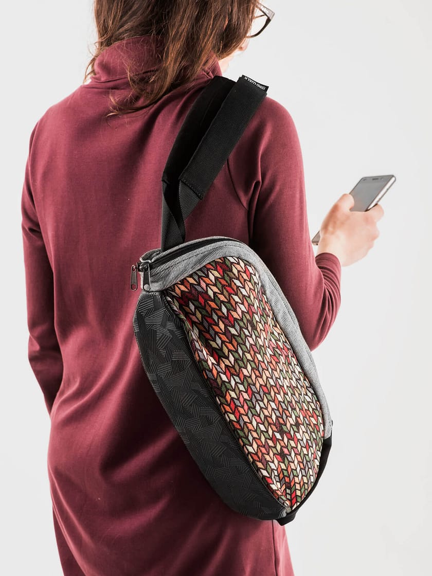 bolsa de ombro vegan conversível em mochila feita em Portugal